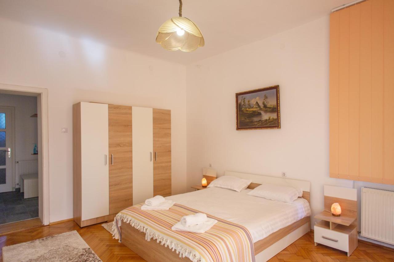 Barok Apartments براشوف المظهر الخارجي الصورة